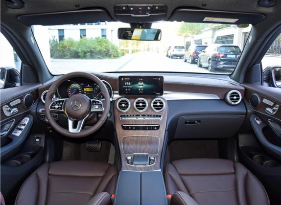 奔驰GLC 2022款 GLC 260 L 4MATIC 豪华型 中控类   中控全图