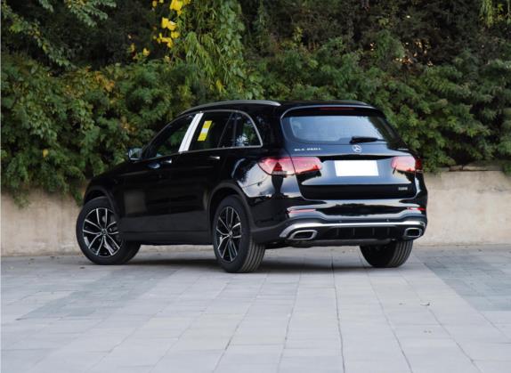 奔驰GLC 2022款 GLC 260 L 4MATIC 豪华型 外观   斜后
