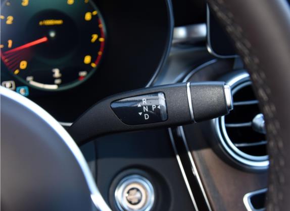 奔驰GLC 2022款 GLC 260 L 4MATIC 豪华型 中控类   挡把