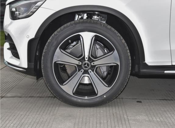 奔驰GLC 2022款 改款 GLC 300 L 4MATIC 豪华型 其他细节类   前轮