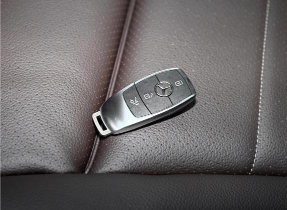 奔驰GLC 2022款 改款 GLC 260 L 4MATIC 豪华型 其他细节类   钥匙