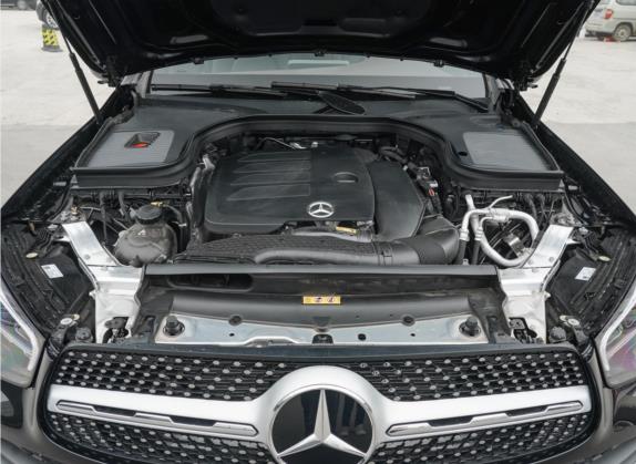 奔驰GLC 2022款 GLC 300 L 4MATIC 动感型臻藏版 其他细节类   发动机舱