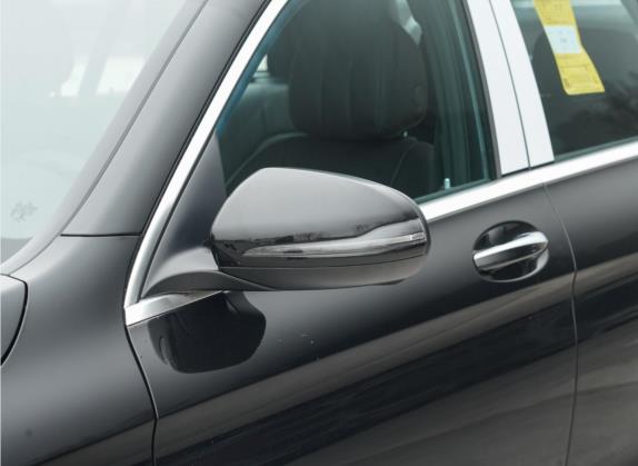 奔驰GLC 2022款 GLC 300 L 4MATIC 动感型臻藏版 外观细节类   外后视镜
