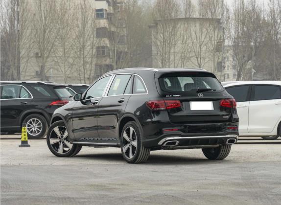 奔驰GLC 2022款 GLC 300 L 4MATIC 动感型臻藏版 外观   斜后