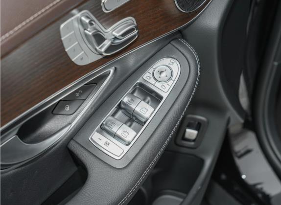 奔驰GLC 2022款 GLC 300 L 4MATIC 动感型臻藏版 车厢座椅   门窗控制