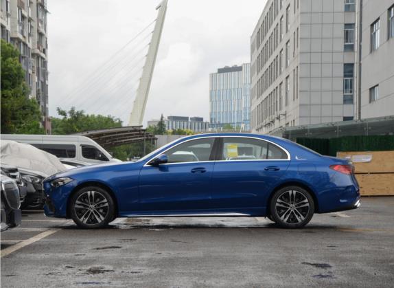 奔驰C级新能源 2023款 C 350 eL 外观   正侧