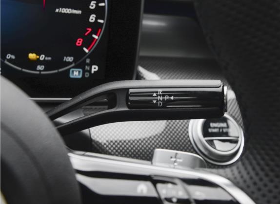 奔驰C级新能源 2023款 C 350 eL 中控类   挡把