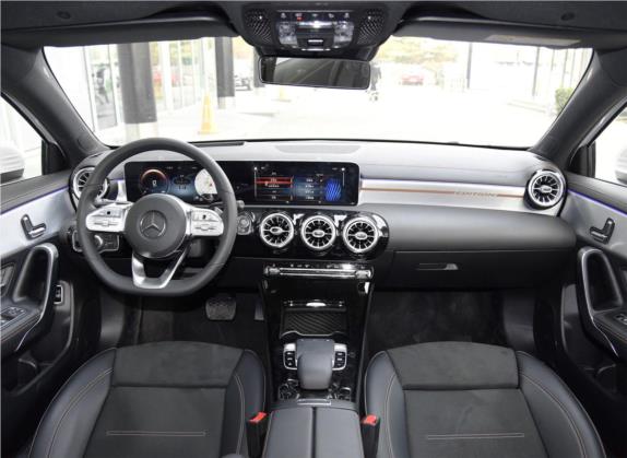 奔驰A级 2019款 A 200 L 运动轿车先行特别版 中控类   中控全图