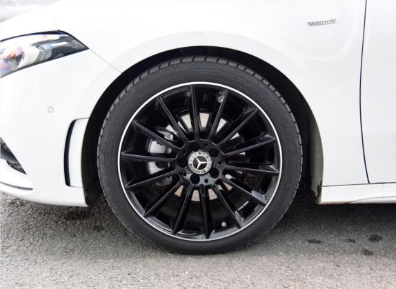 奔驰A级 2019款 A 200 L 运动轿车先行特别版 其他细节类   前轮