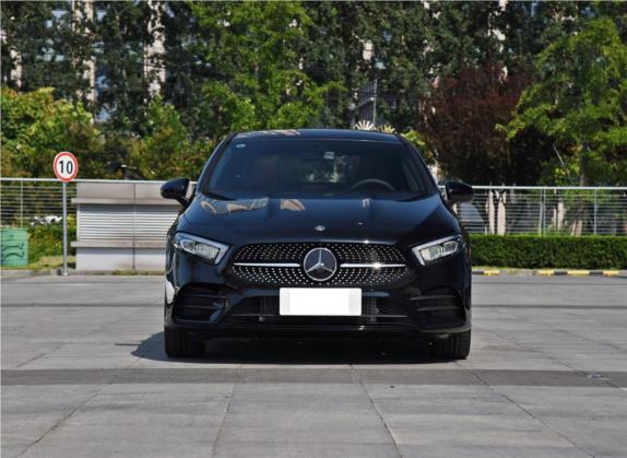 奔驰A级 2019款 A 220 L 4MATIC 运动轿车 外观   正前