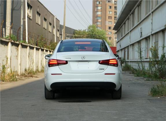 奔驰A级 2020款 A 180 L 外观   正后