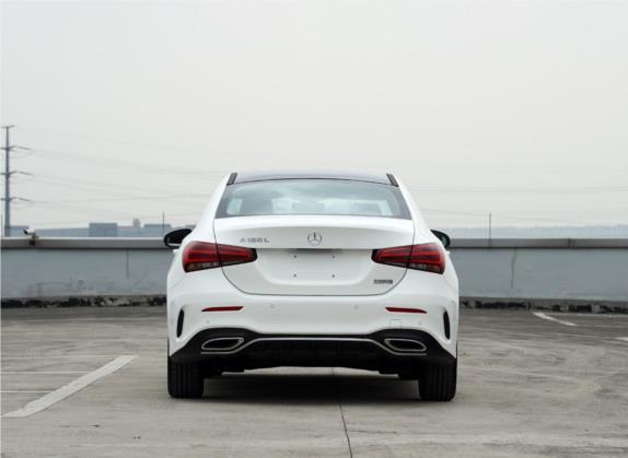 奔驰A级 2020款 A 180 L 运动轿车 外观   正后