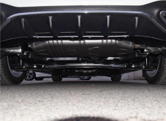 奔驰A级 2020款 A 200 L 运动轿车 其他细节类   后悬架