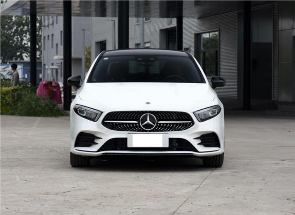 奔驰A级 2020款 A 220 L 4MATIC 运动轿车 外观   正前