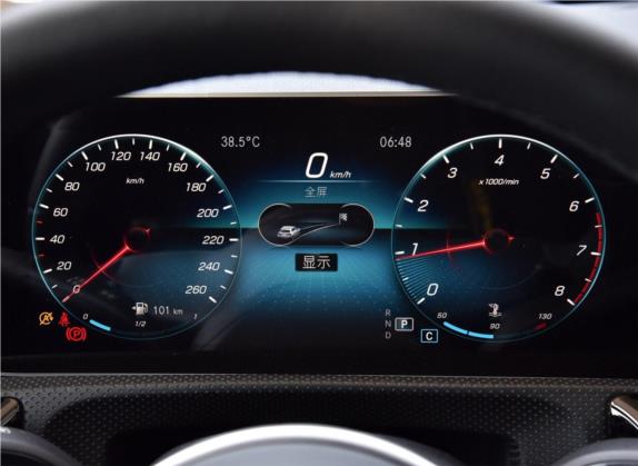 奔驰A级 2020款 改款 A 200 L 运动轿车动感型 中控类   仪表盘