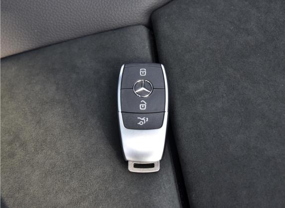 奔驰A级 2022款 A 200 L 运动轿车时尚型 其他细节类   钥匙