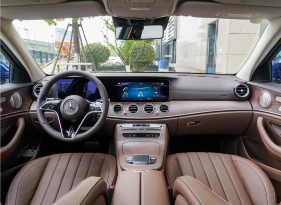 奔驰E级新能源 2021款 E 350 e L 插电式混合动力轿车 中控类   中控全图