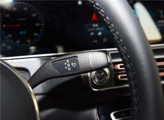 奔驰EQC 2020款 EQC 400 4MATIC 创世代 1886限量版 中控类   挡把