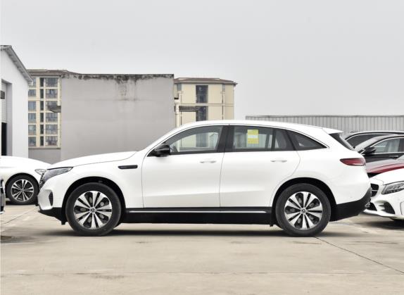 奔驰EQC 2022款 EQC 350 4MATIC 外观   正侧