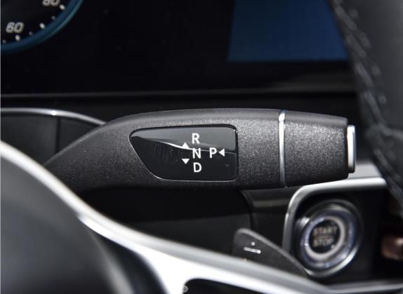 奔驰EQC 2022款 EQC 350 4MATIC 中控类   挡把