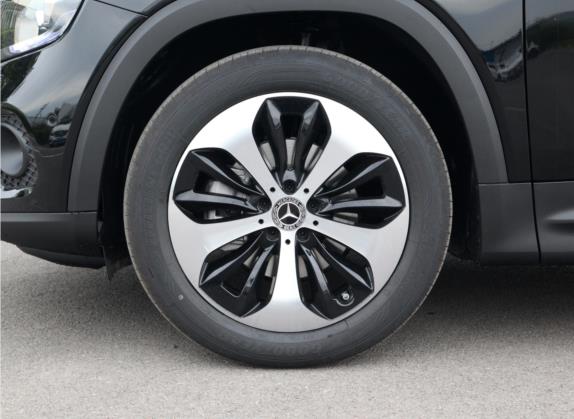 奔驰GLB 2021款 GLB 200 4MATIC 其他细节类   前轮