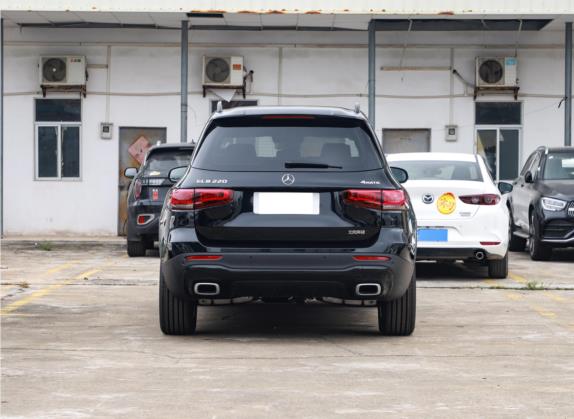 奔驰GLB 2023款 GLB 220 4MATIC 外观   正后