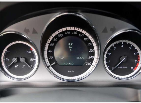 奔驰C级 2010款 C 260 CGI 运动型 中控类   仪表盘