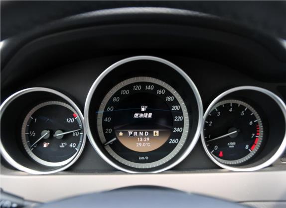 奔驰C级 2011款 C 180K 经典型 中控类   仪表盘