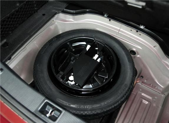 奔驰C级 2013款 C 180 CGI 经典型 其他细节类   备胎