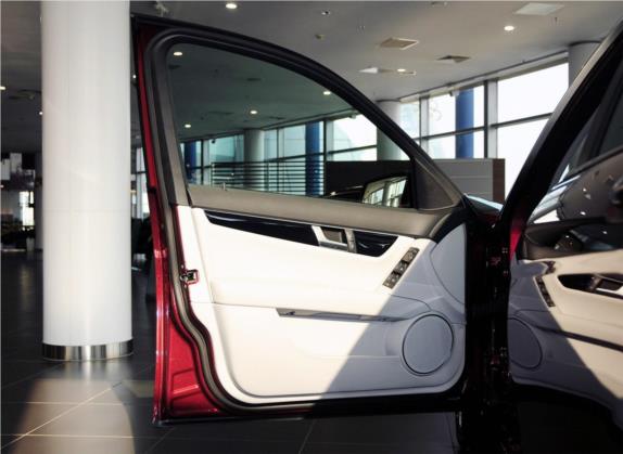 奔驰C级 2013款 C 180 CGI 经典型 车厢座椅   前门板