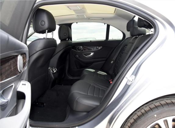 奔驰C级 2015款 C 200 L 4MATIC 车厢座椅   后排空间