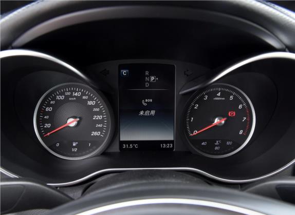 奔驰C级 2015款 C 200 L 4MATIC 中控类   仪表盘