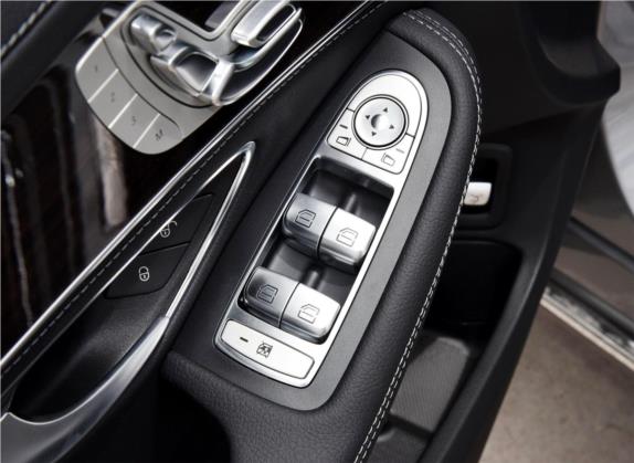 奔驰C级 2015款 C 200 L 4MATIC 车厢座椅   门窗控制