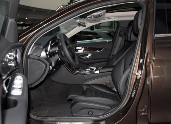 奔驰C级 2015款 改款 C 200 L 车厢座椅   前排空间