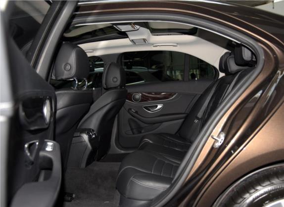 奔驰C级 2015款 改款 C 200 L 车厢座椅   后排空间