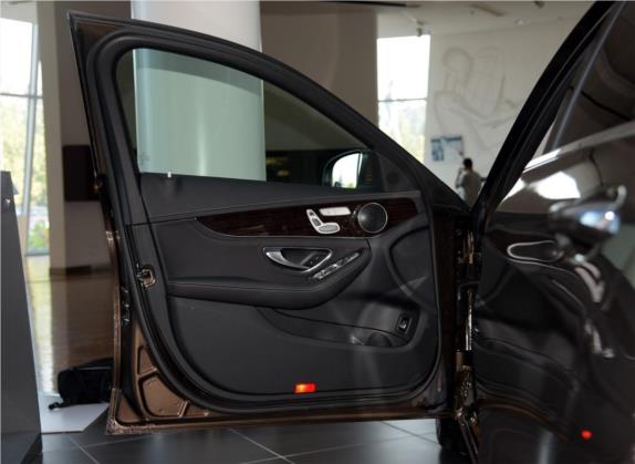 奔驰C级 2015款 改款 C 200 L 车厢座椅   前门板