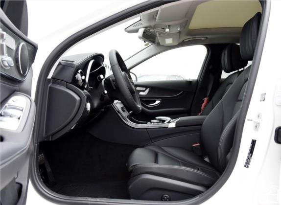 奔驰C级 2015款 改款 C 200 L 运动型 车厢座椅   前排空间