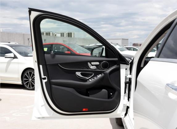 奔驰C级 2015款 改款 C 200 L 运动型 车厢座椅   前门板