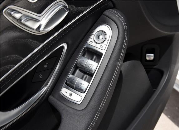 奔驰C级 2015款 改款 C 200 L 运动型 车厢座椅   门窗控制