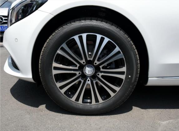 奔驰C级 2016款 C 200 L 其他细节类   前轮