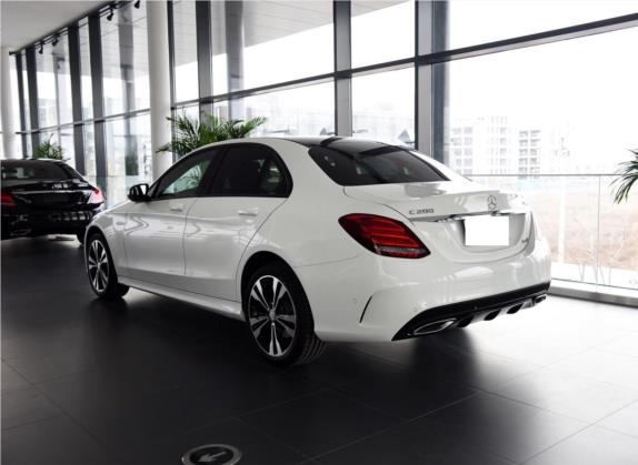奔驰C级 2016款 C 200 运动版 4MATIC 外观   斜后