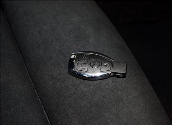 奔驰C级 2017款 改款 C 200 运动版 其他细节类   钥匙