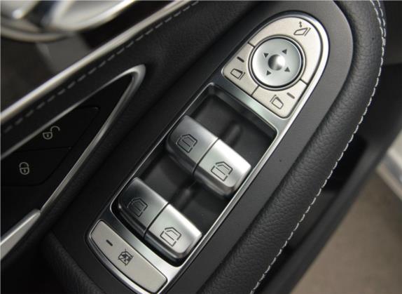 奔驰C级 2017款 改款 C 200 L 车厢座椅   门窗控制