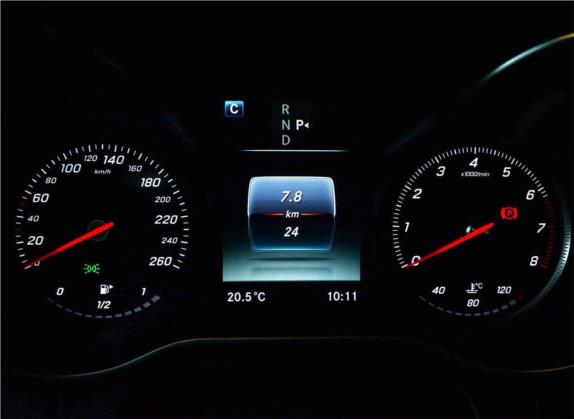 奔驰C级 2017款 改款 C 200 L 4MATIC 中控类   仪表盘