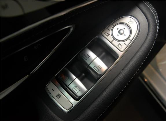 奔驰C级 2017款 改款 C 200 L 4MATIC 车厢座椅   门窗控制