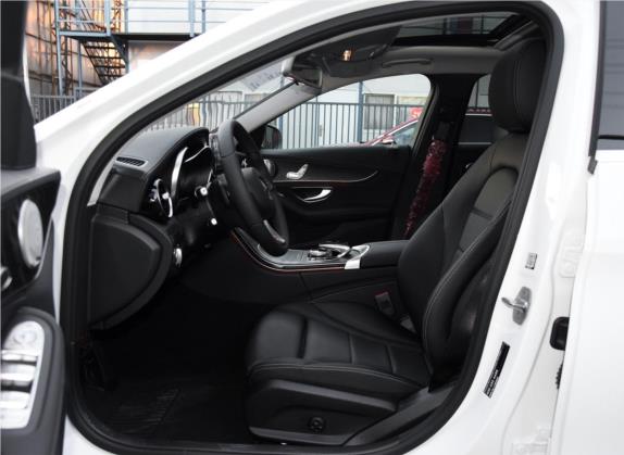 奔驰C级 2018款 C 180 L 动感型运动版 车厢座椅   前排空间