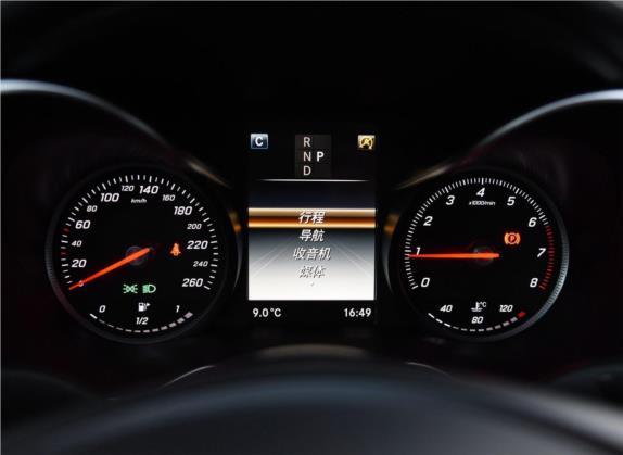 奔驰C级 2018款 C 180 L 动感型运动版 中控类   仪表盘