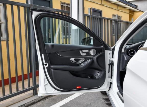 奔驰C级 2018款 C 200 L 运动版 成就特别版 车厢座椅   前门板