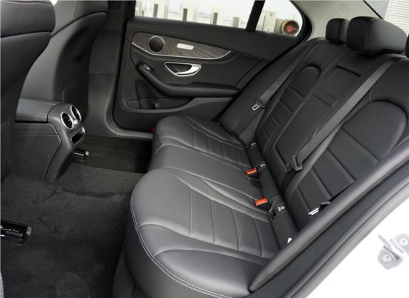 奔驰C级 2019款 C 180 L 动感型运动版 车厢座椅   后排空间