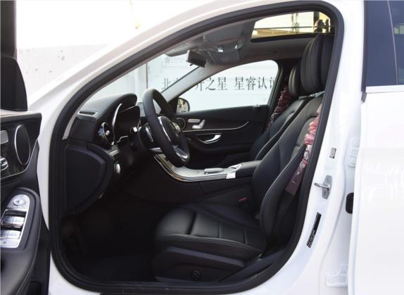 奔驰C级 2020款 C 260 L 运动版 4MATIC 车厢座椅   前排空间